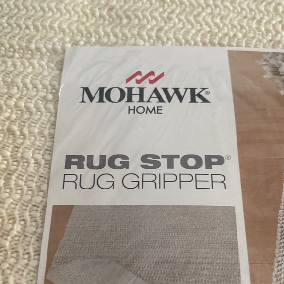 NWT Mohawk Rug Stop Rug Gripper Pad for Large Rugs - Picture 3 of 5